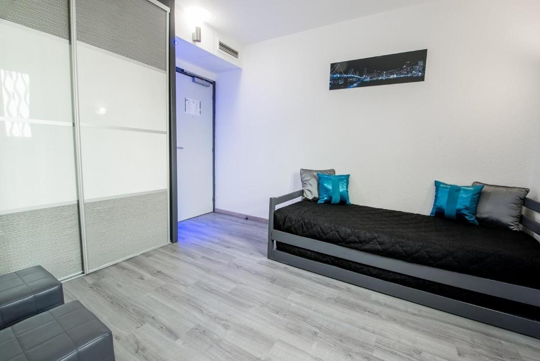 Citotel Hotel Le Capricorne Marmande Bagian luar foto